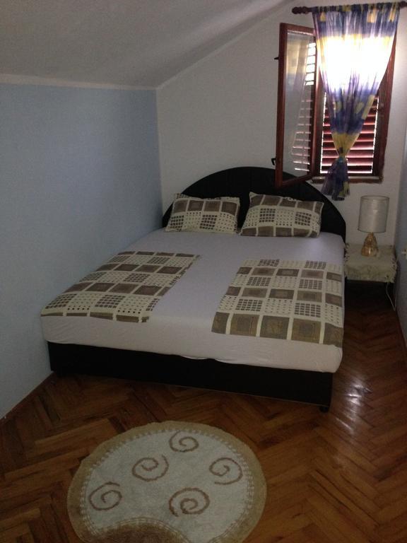Apartment Aleksic *