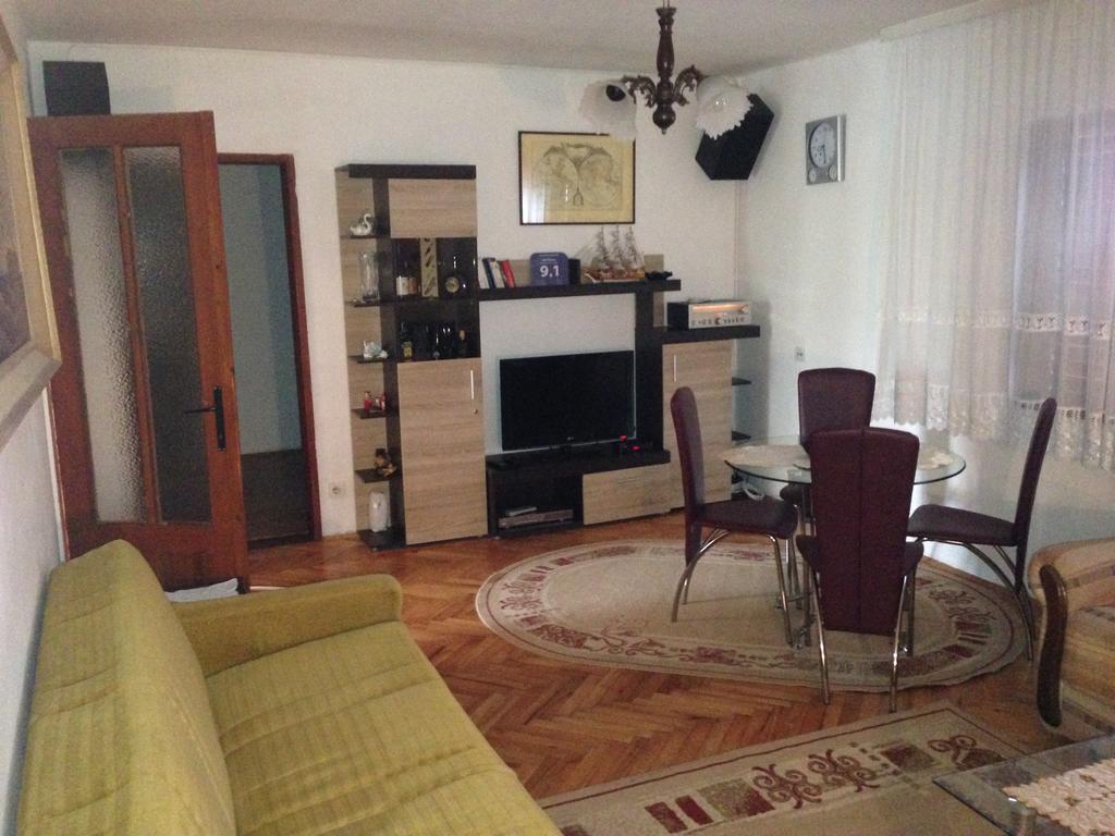 Apartment Aleksic *