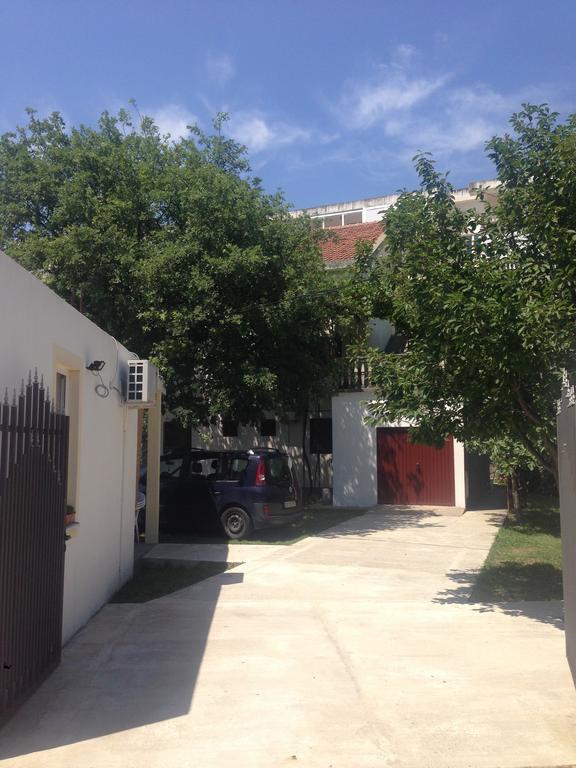 Apartment Aleksic *
